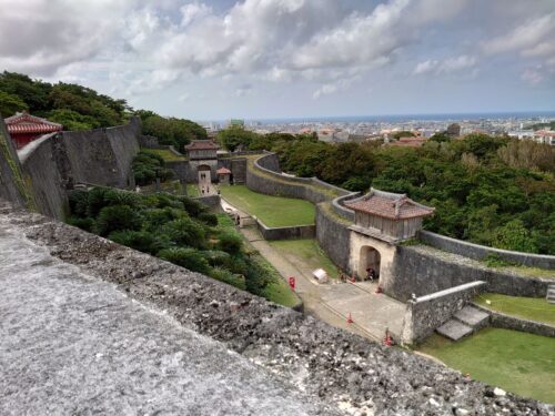 沖縄を象徴する首里城